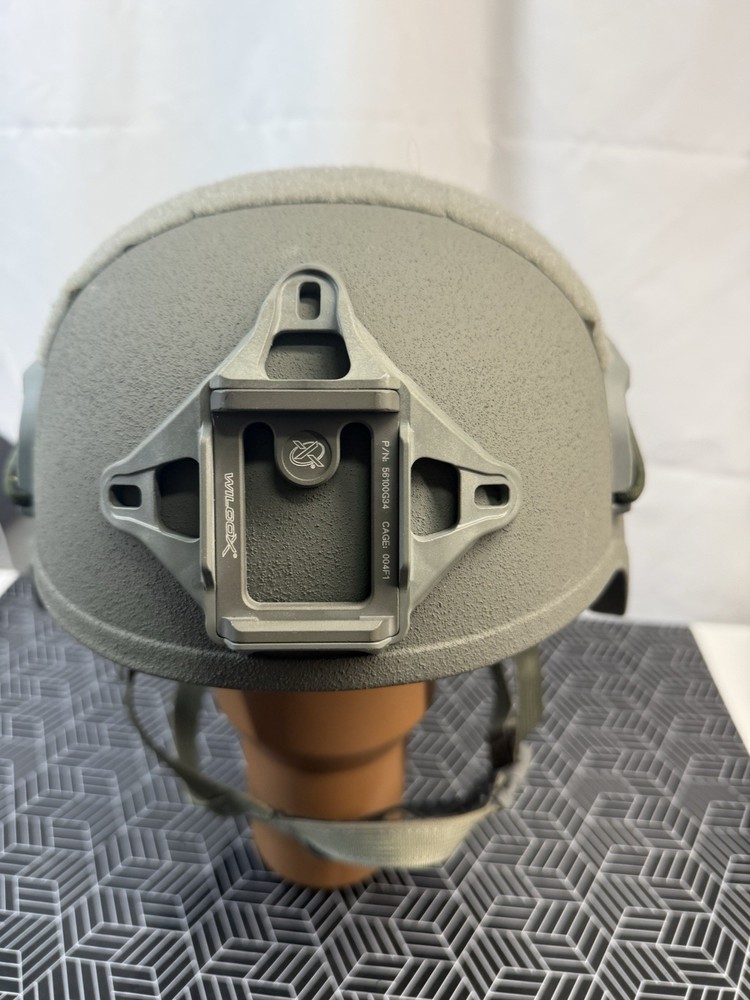 ArmorSource Aire-EX Level 3 Regular Cut Ballistic Helmet w/ Accessories - Medium