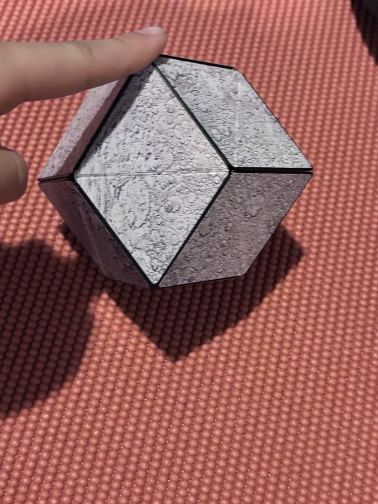 Fidget Shashibo toy