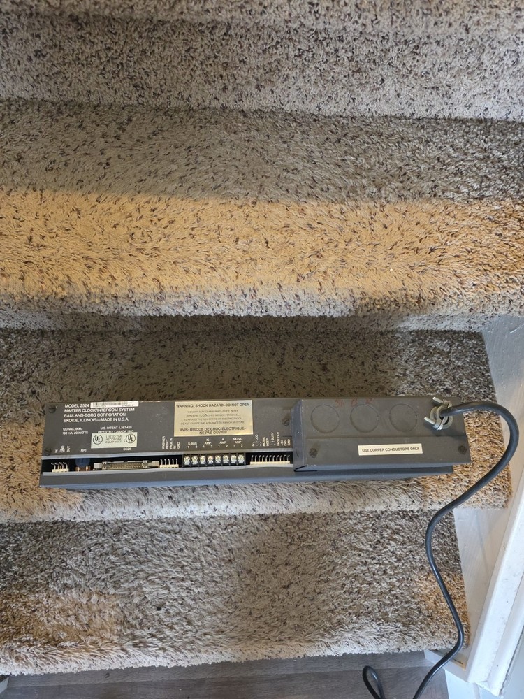 RAULAND MODEL 2524 MASTER CLOCK Intercom System.