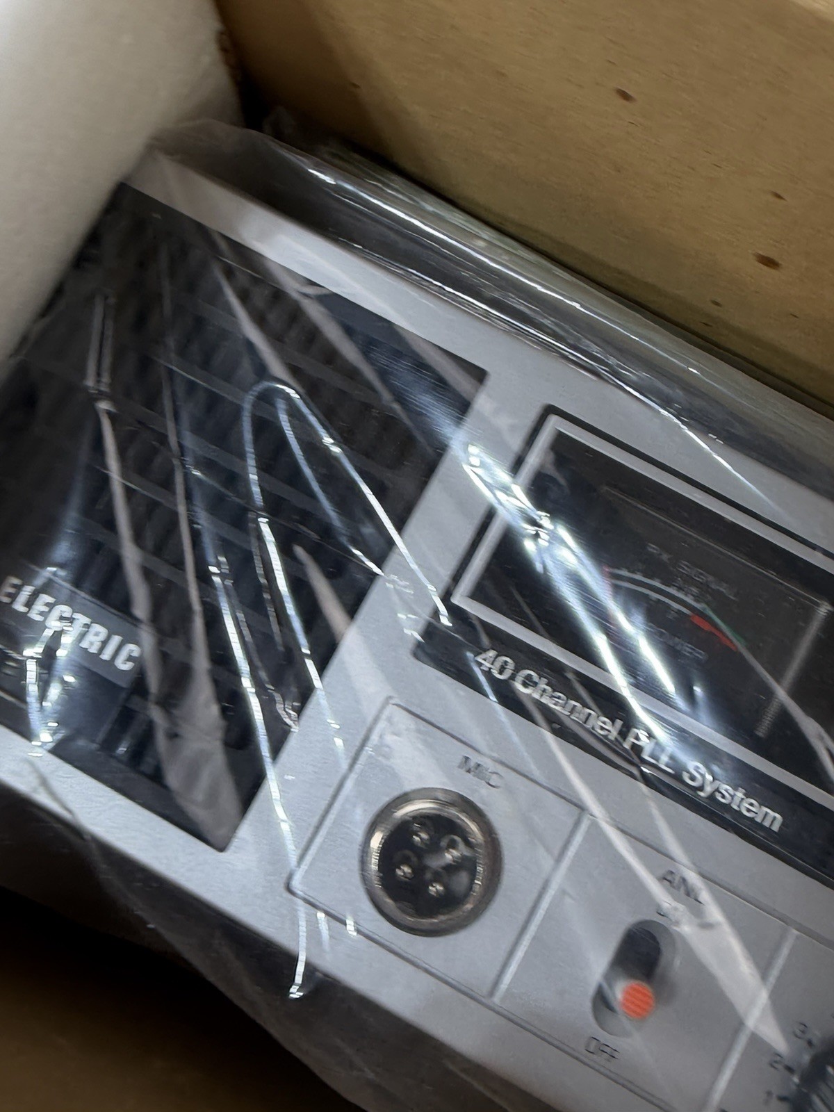 Vintage GE General Electric 3-5869a CB Radio 40 Channel PLL System BRAND NEW!!!