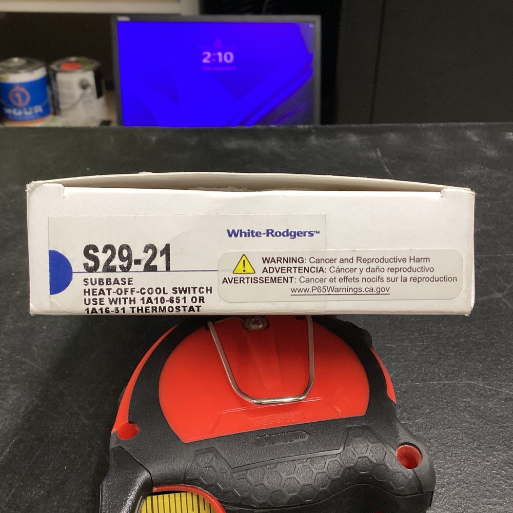 S29-21 Sub base Heat Off Cool Switch