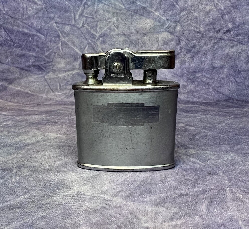 Vintage Ronson Standard Lighter Silver USA