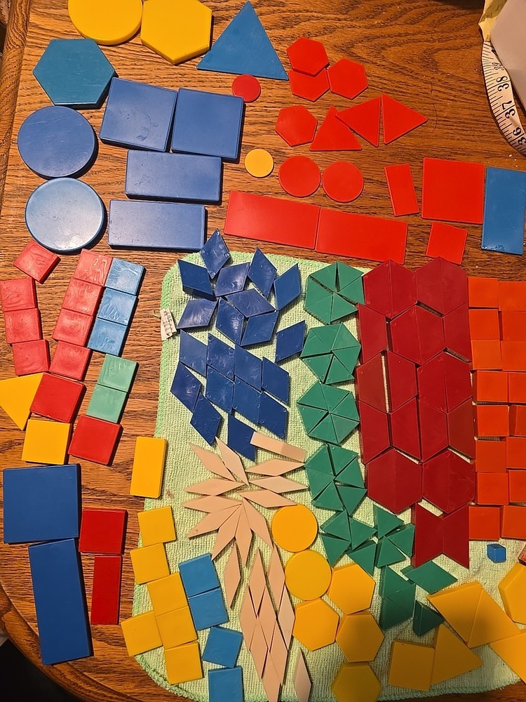 Lot 190+ Pattern Blocks Math Education Quilt Design Plastic Various Shapes TB056