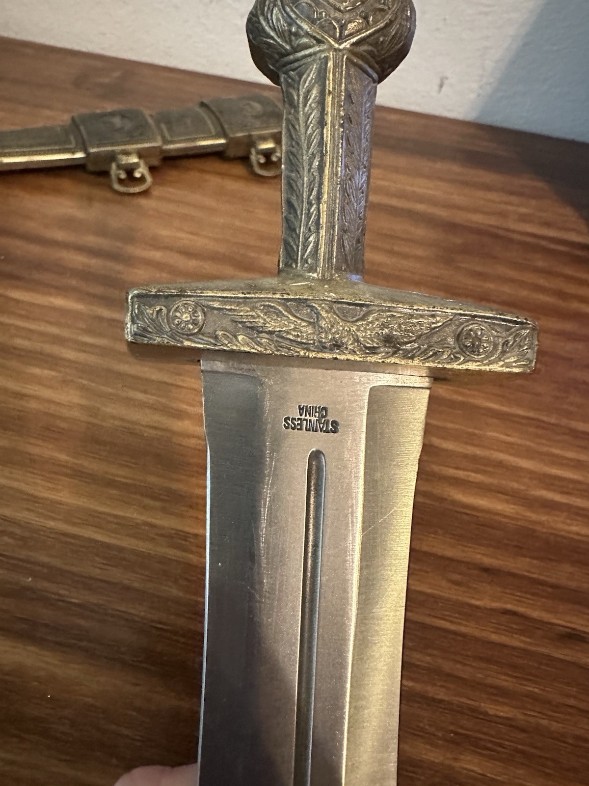 Replica Stainless Steel Roman Empire Dagger Pugio w Engraved Sheath - 15.5"