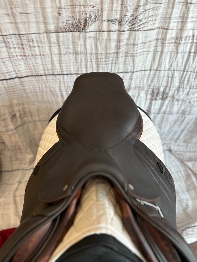 CWD 17.5 Jump Saddle SE02