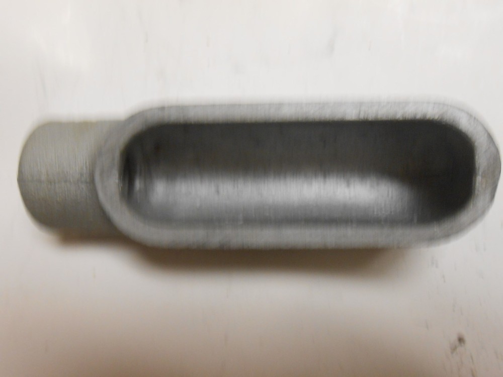 CROUSE HINDS 1/2" E CONDUIT OUTLET BODY E17
