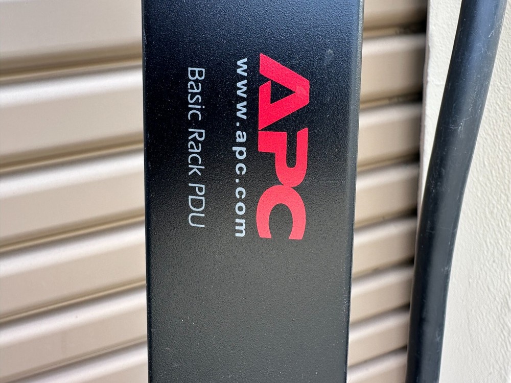 APC AP7541 Power Distribution Unit