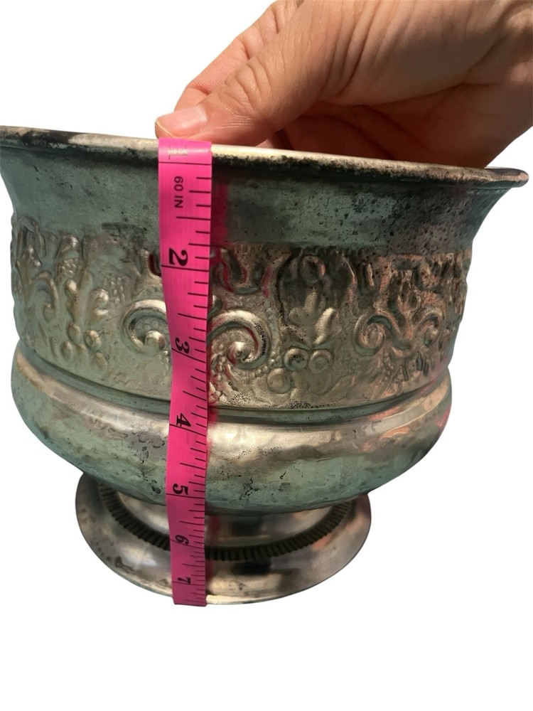Victorian-Style Silver Plate Bowl/Decorative Object/Serving Ware