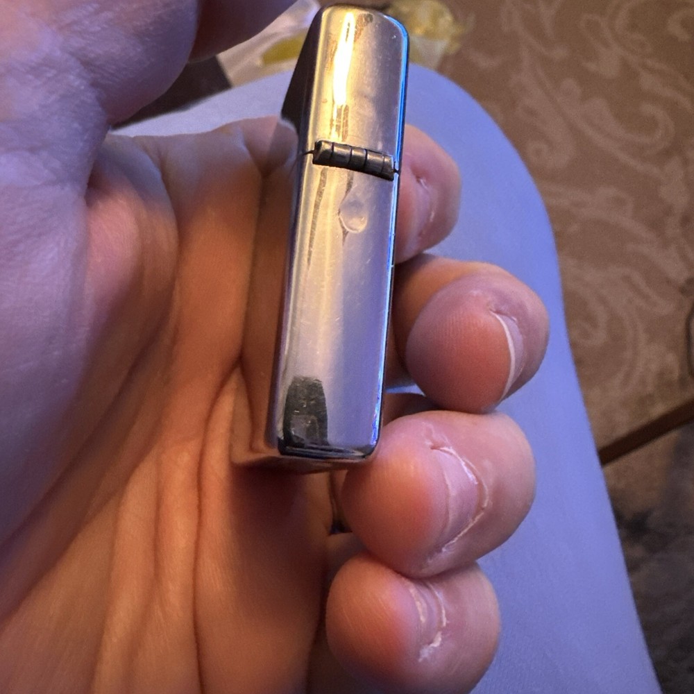 Zippo Lighter Bud Budweiser 2001 USA