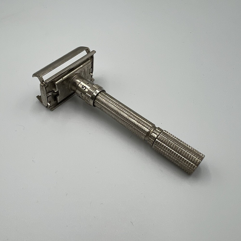 Vintage 1962 Gillette Slim Adjustable 1-9 DE Safety Razor Date Code H2