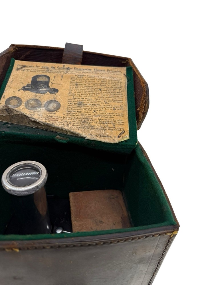 Cambridge Disappearing Filament Pyrometer