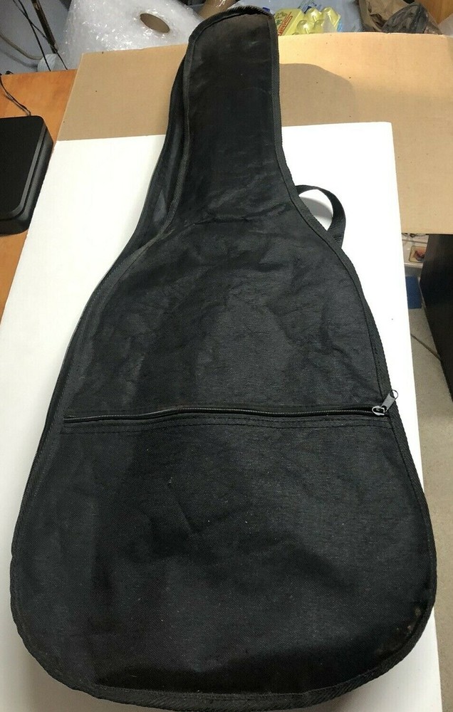 Eleca Model EAG 36N Youth Guitar with Case