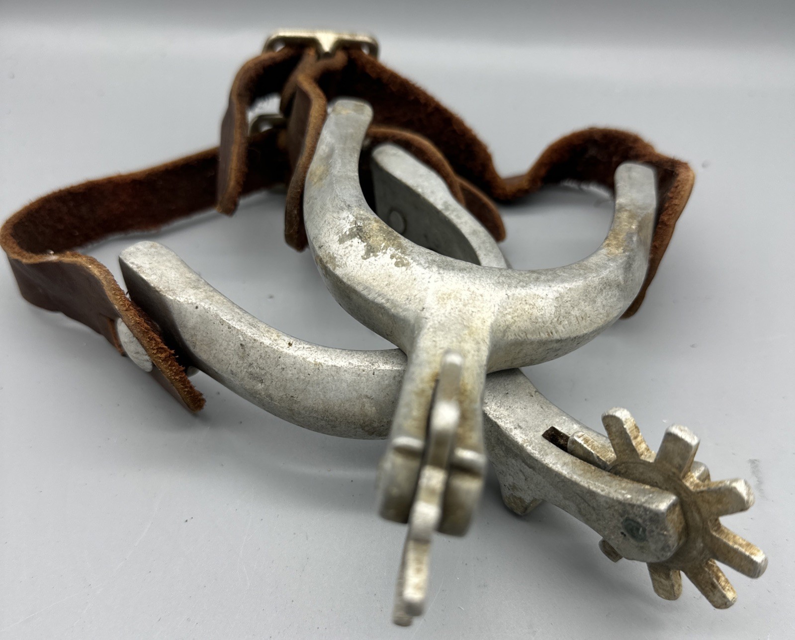 Aluminum Western Spurs And Straps
