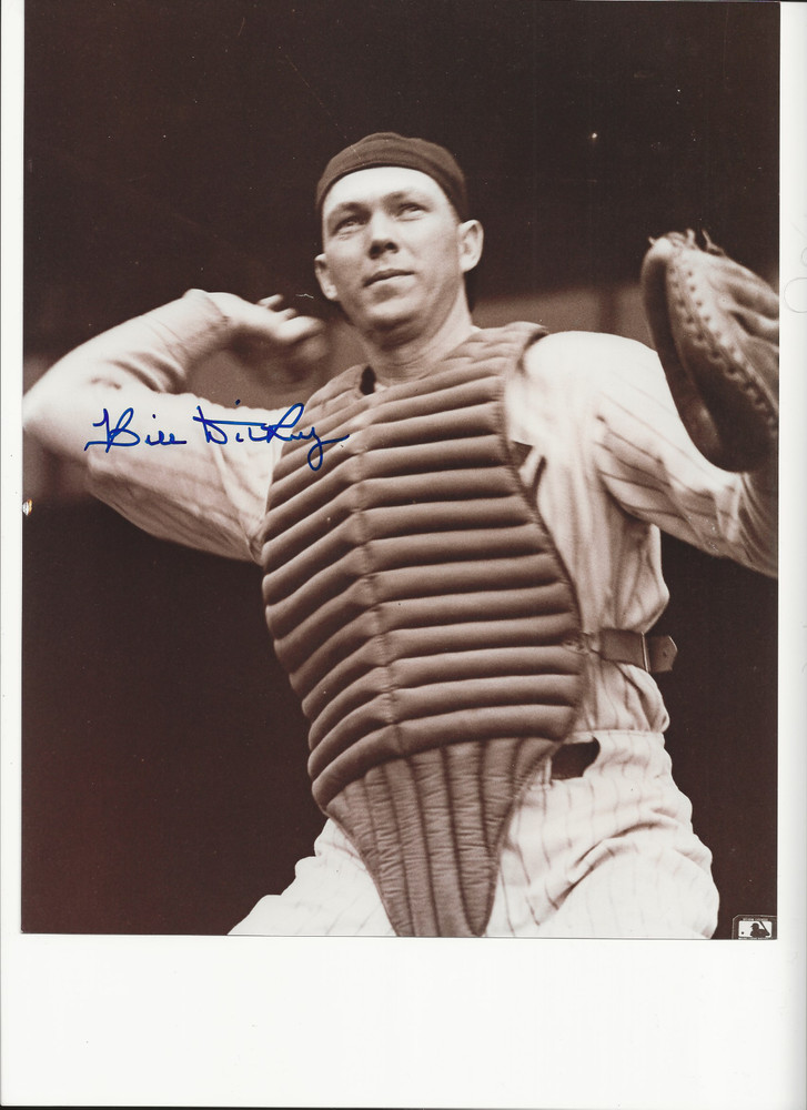 BILL   DICKEY     HOF        SIGNED   8X10   PHOTO
