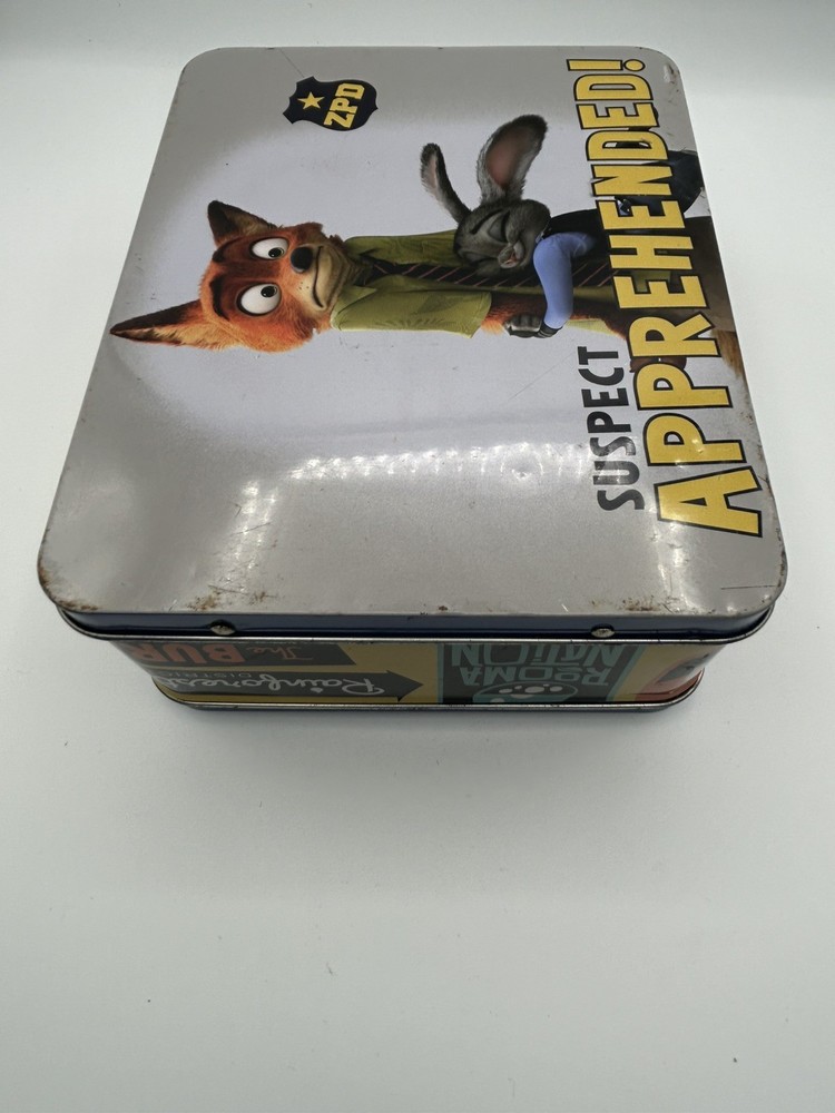 zootopia Tin lunch box. C1