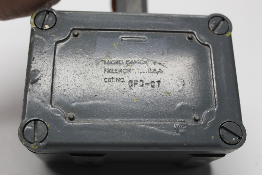 MICRO SWITCH OPD-07 SWITCH UNMP