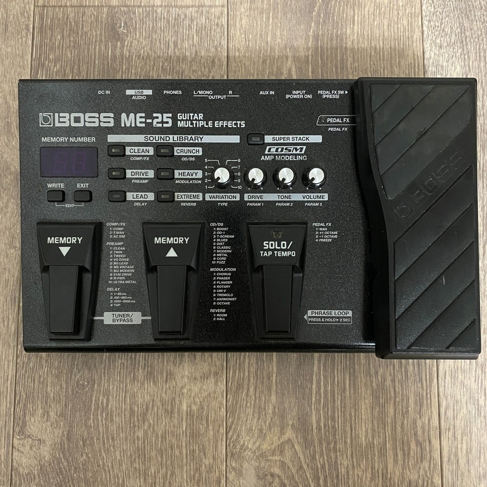 BOSS ME-25 Guitar Multiple Effects Multi-Effector With AC Adapter From Japan