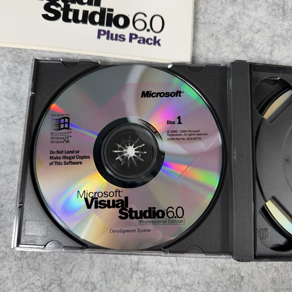 Microsoft Visual Basic Studio 6.0 Pro FoxPro C++ 659-00390 X04-86322 Software