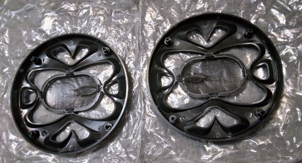 Boss 7" 3 Way Speaker Covers, One Pair, Black