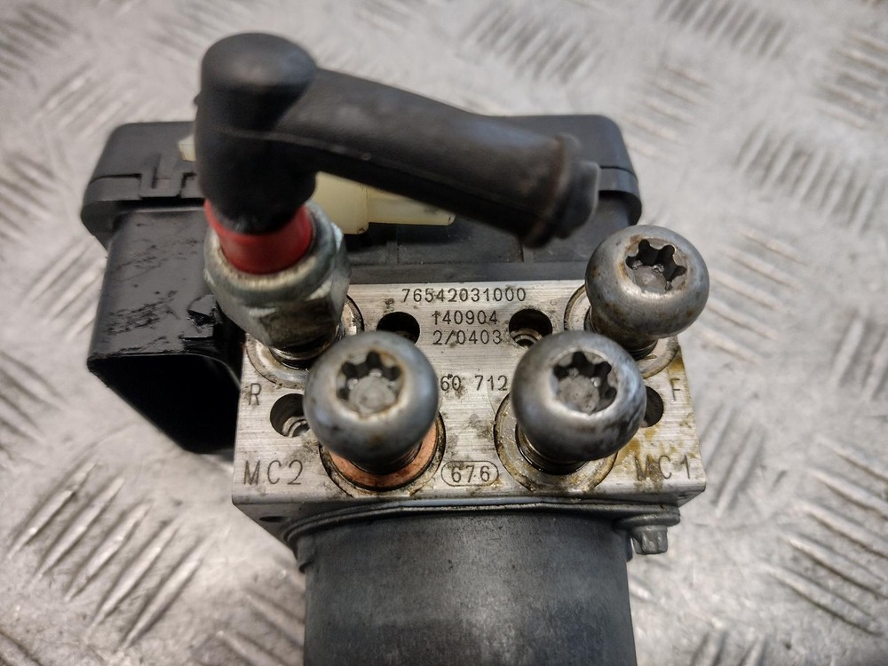 2015 KTM 690 ENDURO ABS Pump