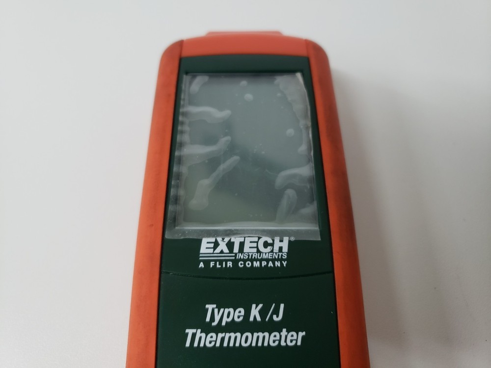 Extech TM100 Thermometer Type K/J
