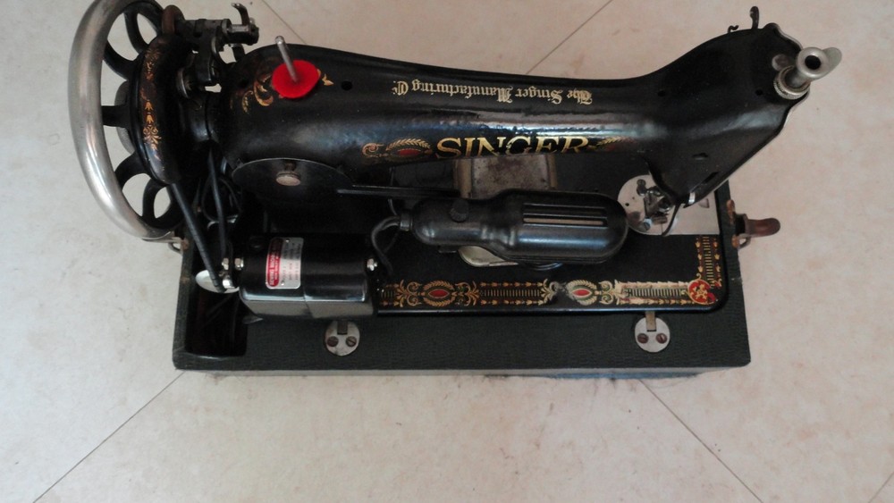 Singer Portable Electric Sewing Machine