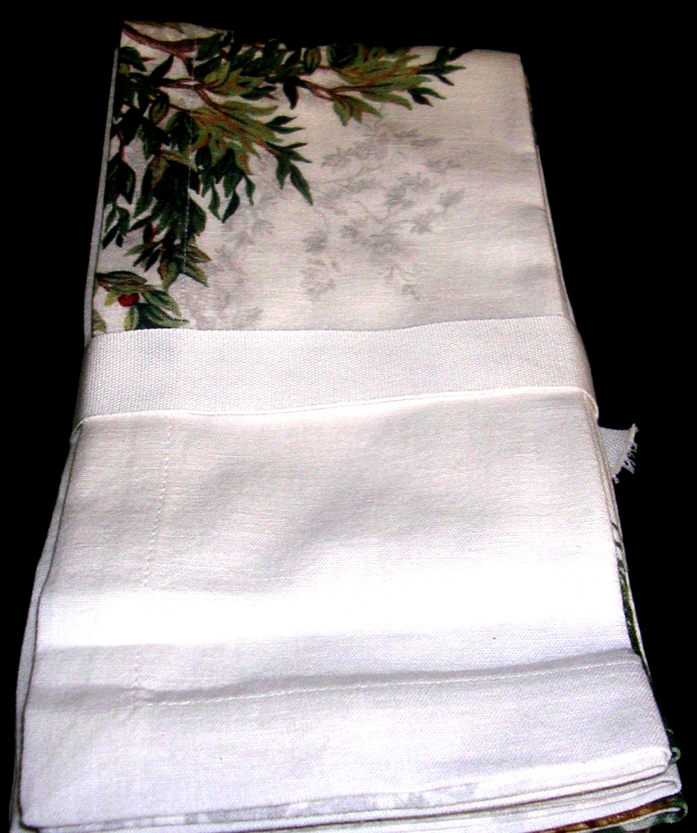 POTTERY BARN FANTASTICAL FOREST NAPKINS SET OF FOUR COTTON & LINEN NEW WITH TAGS