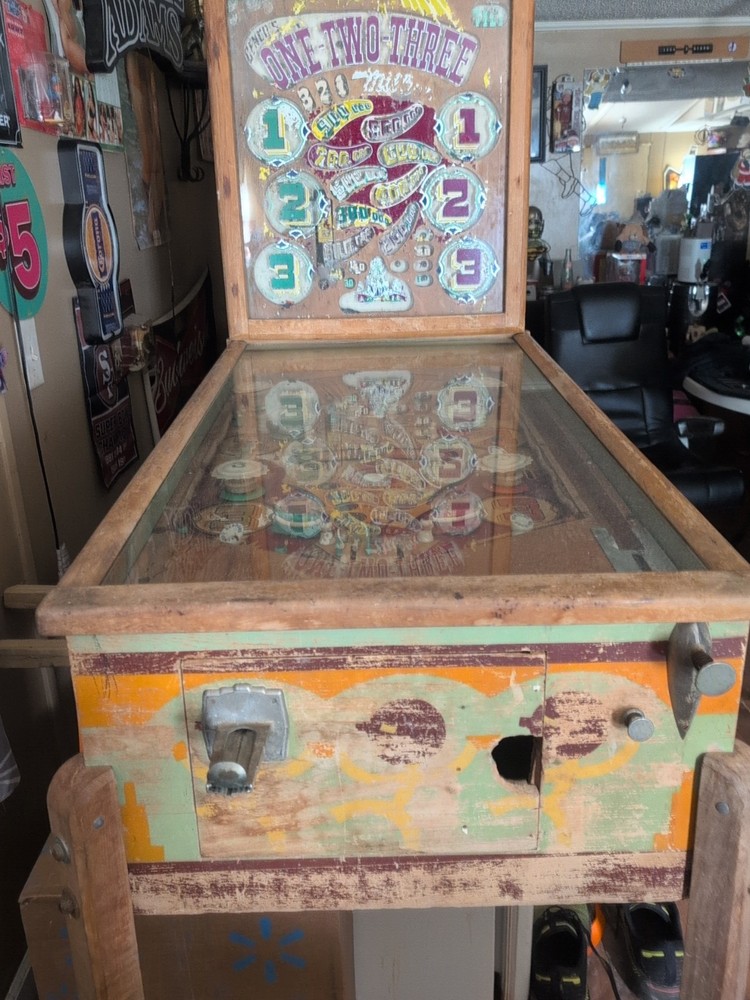1948 Pinball Machine
