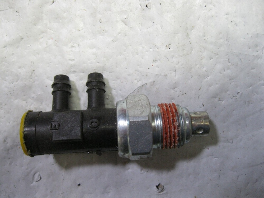 Ported Vacuum Switch Standard PVS16