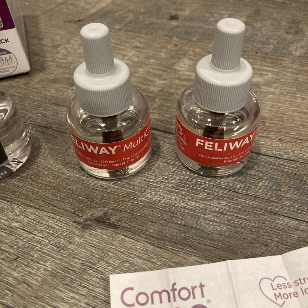 Comfort Zone Multi-Cat Calming 4 Refills New Open Box Pheromones Diffuser Cat