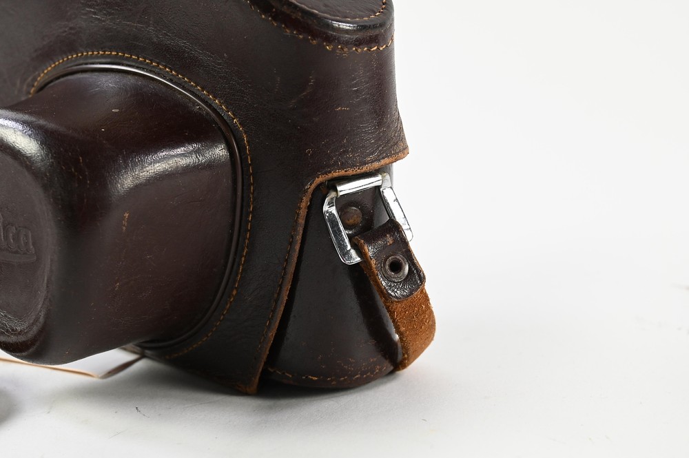 LEICA TALL LEATHER CASE #G295