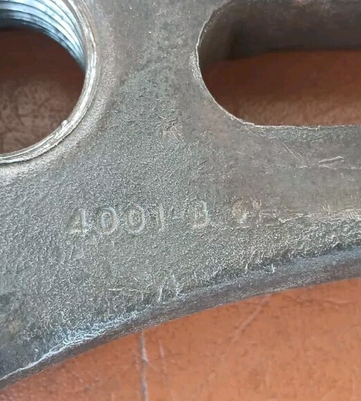 Plomb 4001-B Puller Hub and 4001-S Bolt USA