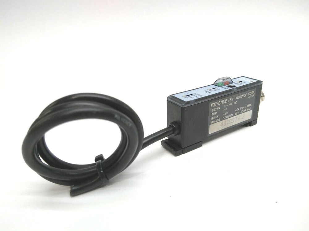 Keyence FS2-60P Fiber Amplifier Cable Type PNP