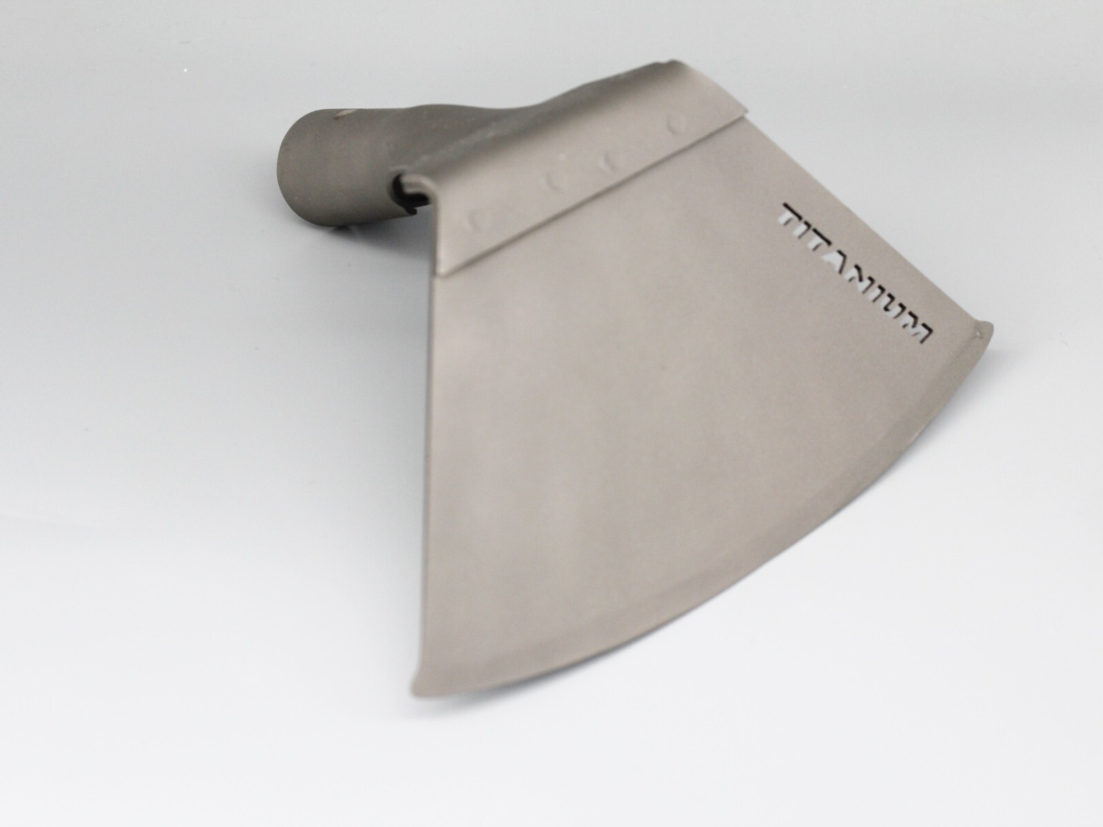 100% Titanium Garden Hoe Lifetime Lasting Lightweight Durable