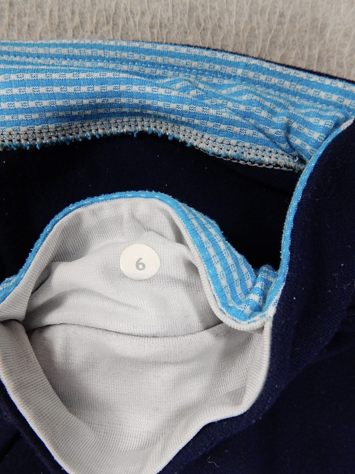 LuLuLemon Athletica Capri Running Fitness Dance Pants (Women's Size 6) Blue