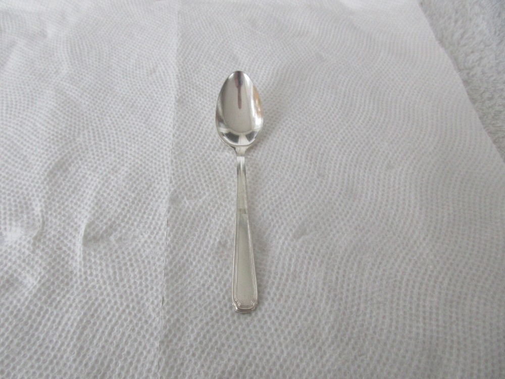VINTAGE SILVERPLATED [ HOME DECORATIONS ] SMALL 4.5" SPOON!!