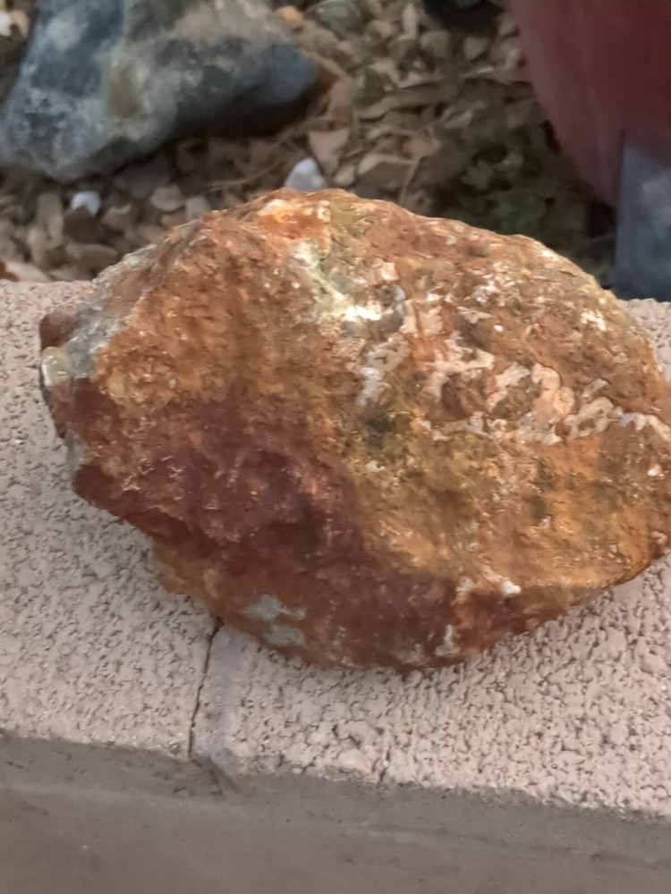 gold ore rocks
