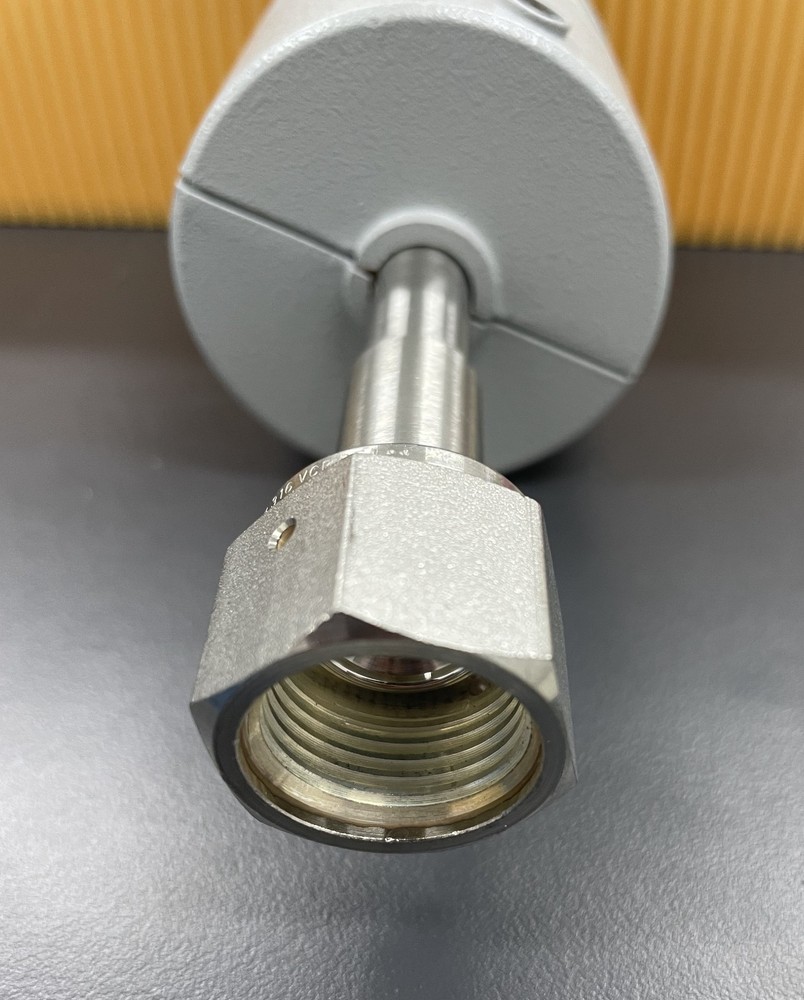MKS Baratron guage 626B21TBE