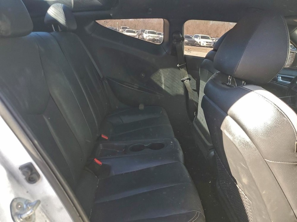 VELOSTER 2016 Glove Box 4937476
