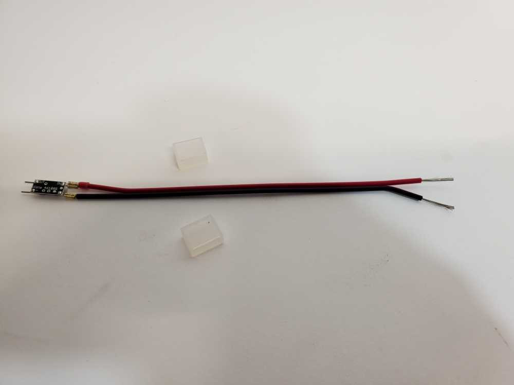 Universal Light Pigtail TRFKIT (833-10003)