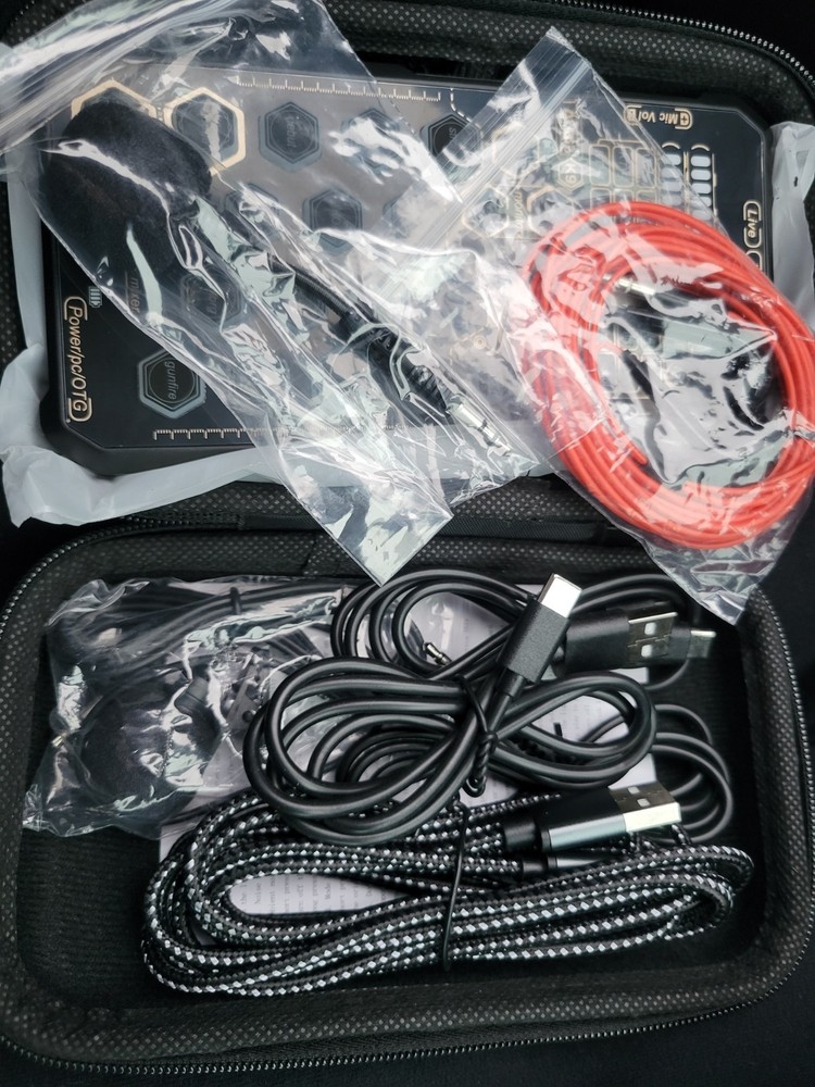 Universal Sound Card for Mobile Phone and Computer