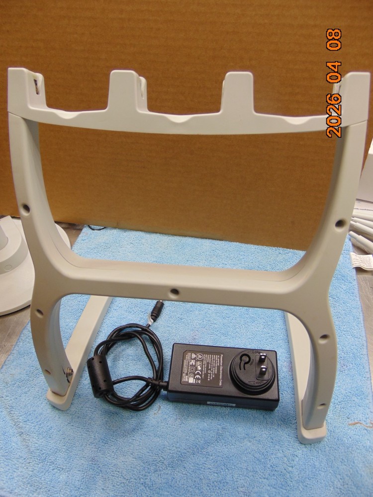 Thermo Scientific E1-ClipTip 3-Position Charging Stand