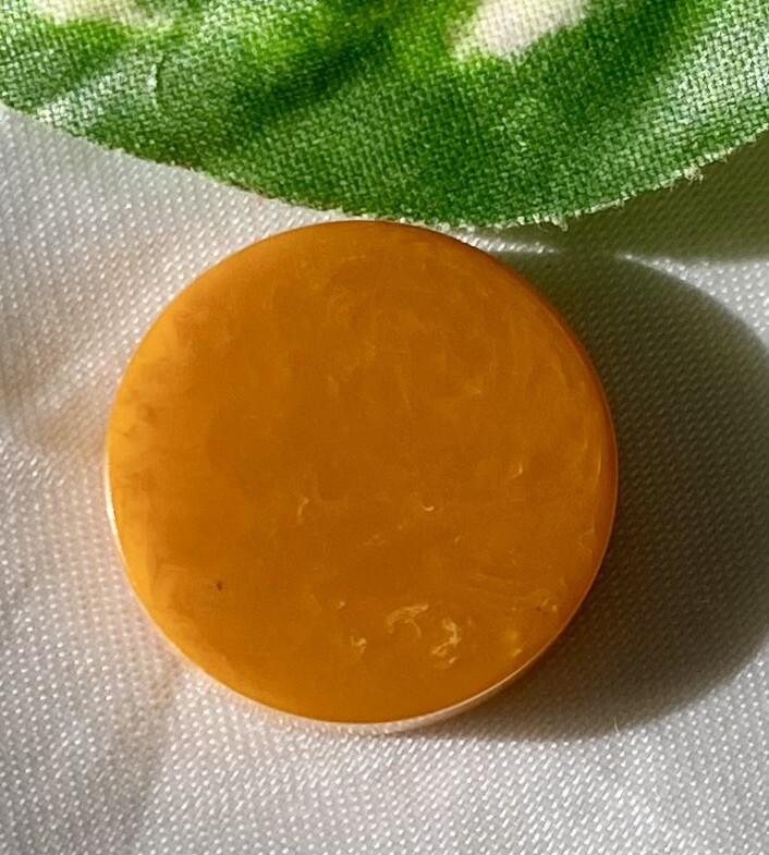 ONE Tiny 3/4” Miniature DEEP Butterscotch Marble Bakelite Backgammon Piece🔥