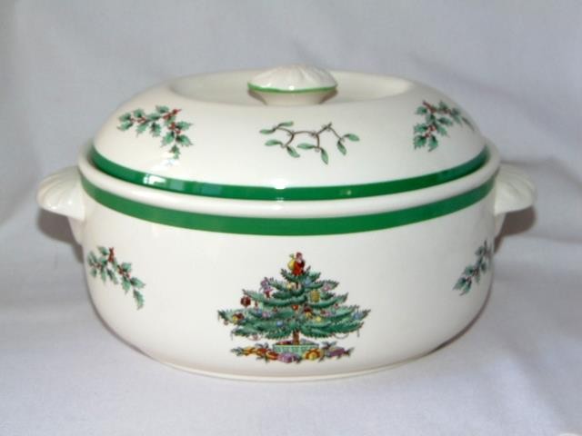 Vintage SPODE Oval Lidded Imperial Cookware Casserole, CHRISTMAS TREE Pattern