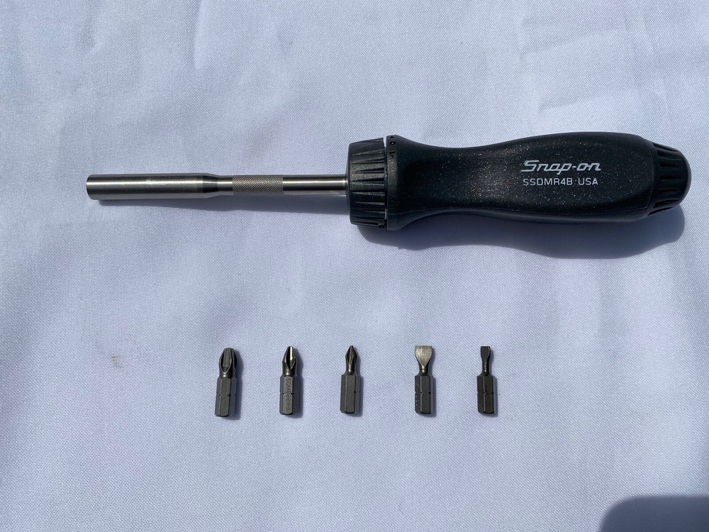 Snap On Ratcheting Screwdriver Dark Titanium Hard Handle SSDMR4BDT