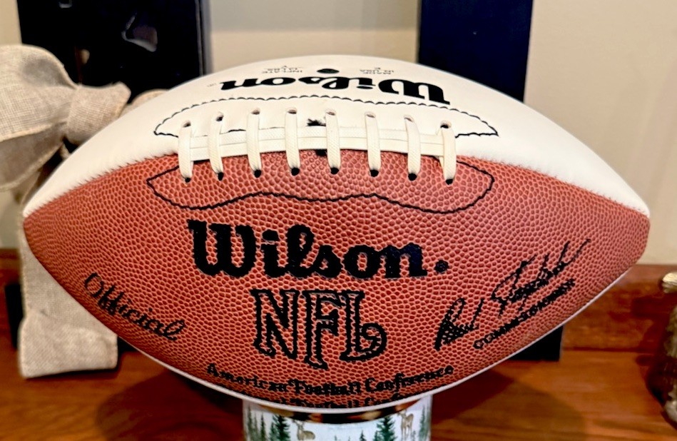 Walter Payton Signed Wilson Football. Beautiful. Guaranteed Original