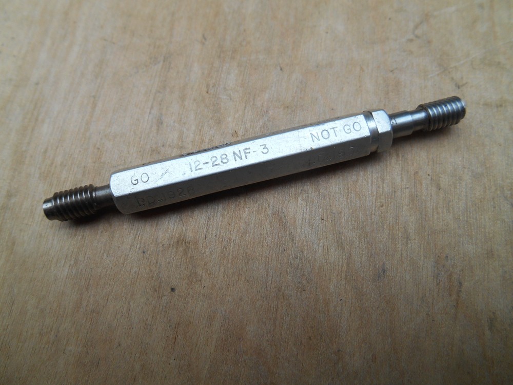 12 - 28 NF- 3, THREAD PLUG GAGE , GO,NO GO