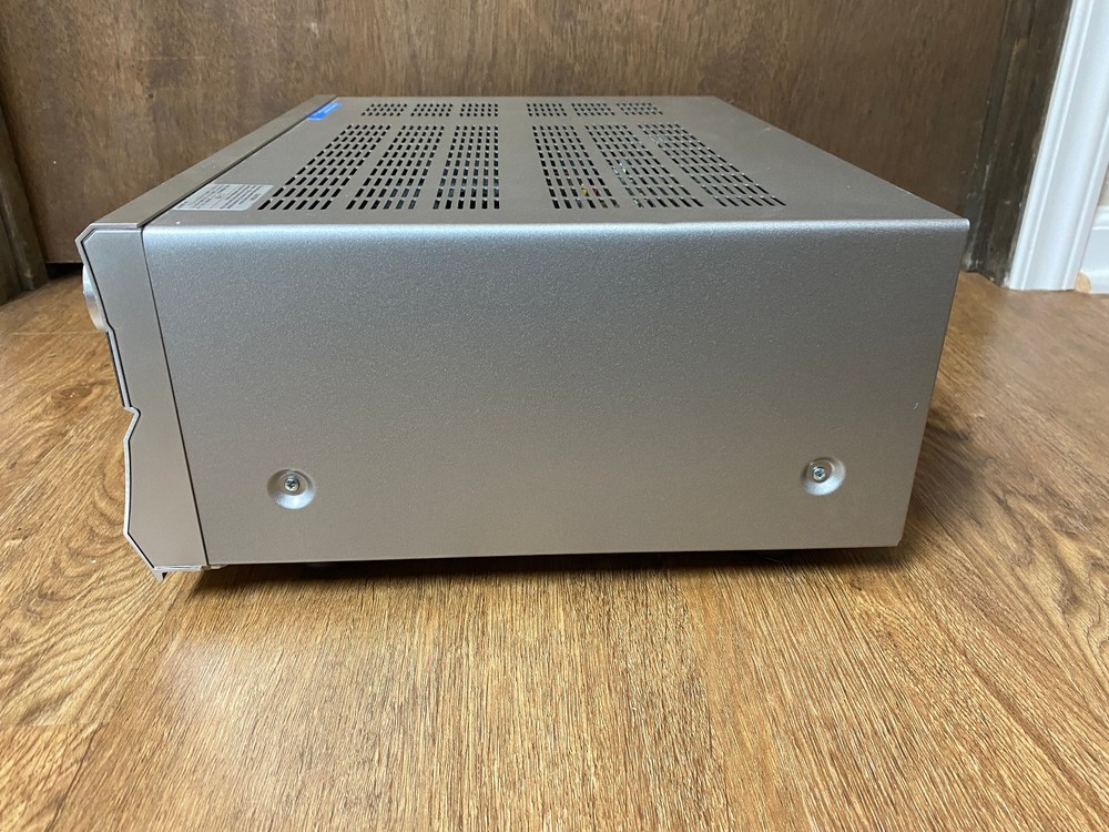 Onkyo TX-SR706 Receiver & Remote Bundle