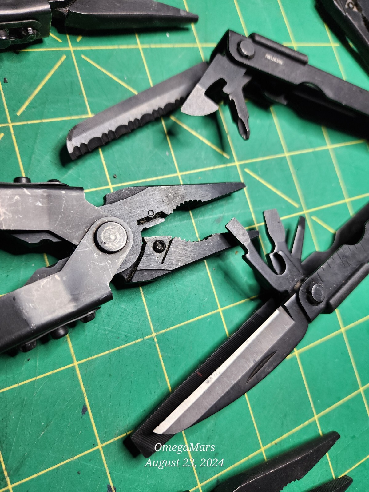 Gerber MP600 x1 Dirty and used but work great bundle deal x1 per order