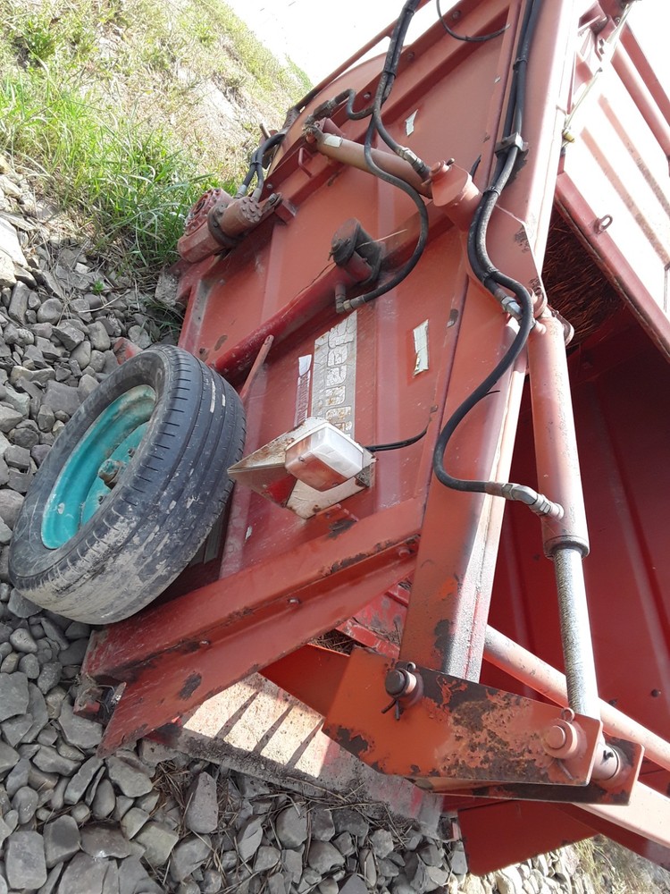 Jeantil DP 3000 Straw Unloader/Distributor